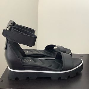 Franco Sarto sandals